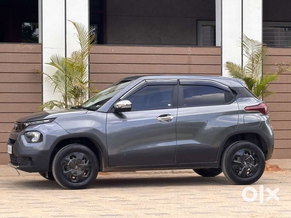 Tata Punch 1.2 Revotron Pure Rhythm Pack Mt, 2025, Petrol