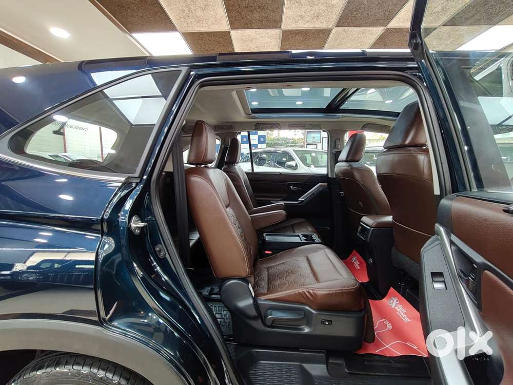 Toyota Innova Hycross 2.0 Zx Hybrid 7 Str, 2024, Electric