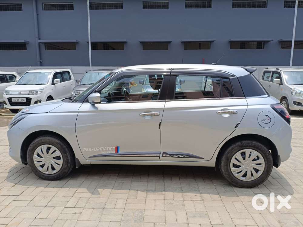 Maruti Suzuki Swift 1.2 Vxi (o), 2025, Petrol