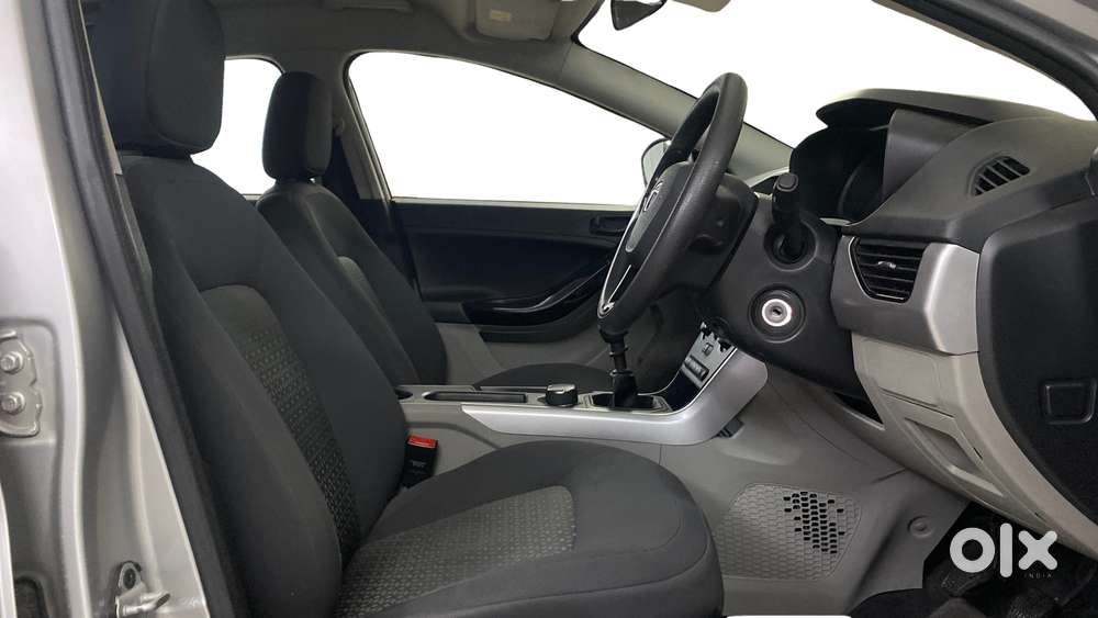 Tata Nexon 1.2 Revotron Xm, 2018, Petrol