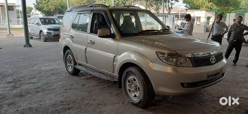 Tata Safari Storme 2014