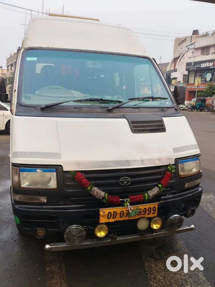 Tata Winger 2018 Diesel 290000 Km Driven
