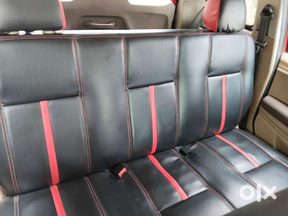 Mahindra Tuv 300 T8 Amt (automatic), 2017, Diesel