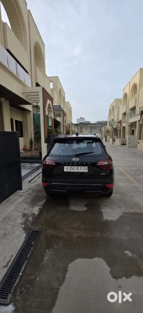 Hyundai Alcazar Signature Adventure Top Model  2023  Diesel Automati