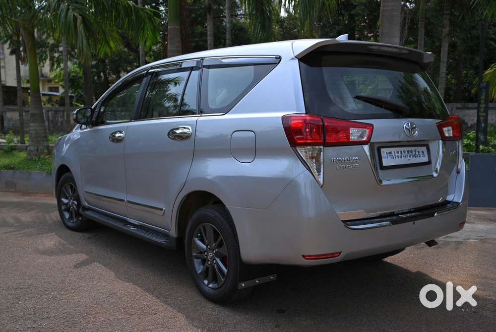 Toyota Innova Crysta 2018 Diesel Well Maintained
