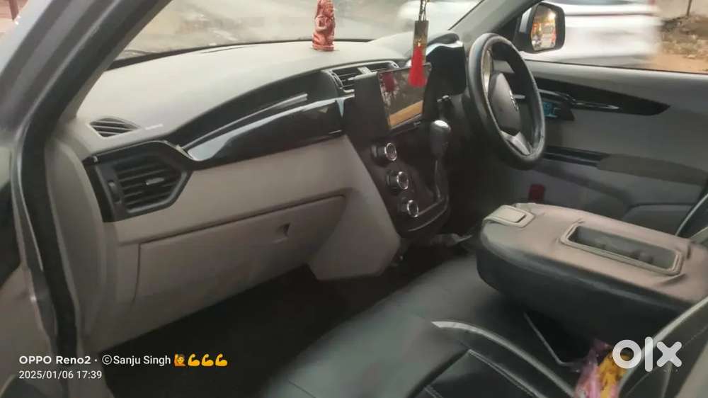 Mahindra Kuv 100 65000 Petrol 65000 Km Driven