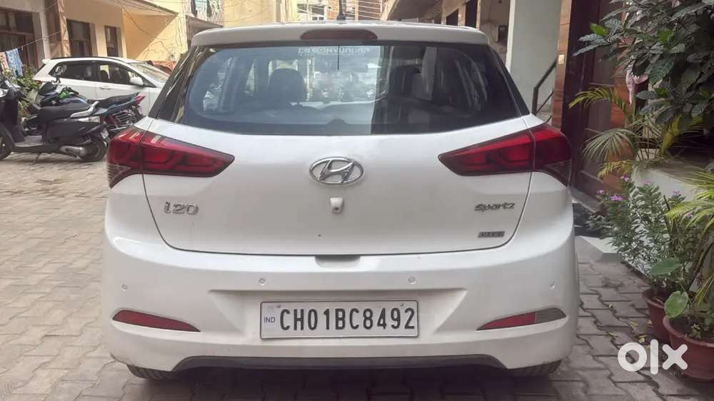Hyundai I20 2015 November Sportz