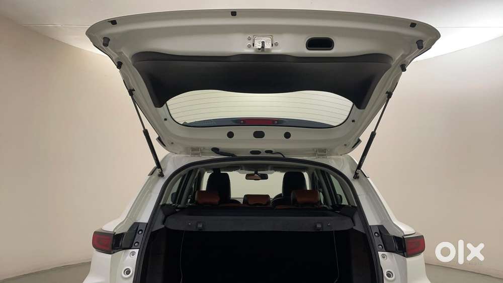 Toyota Urban Cruiser Hyryder 1.5 G Neo Drive At, 2025, Petrol