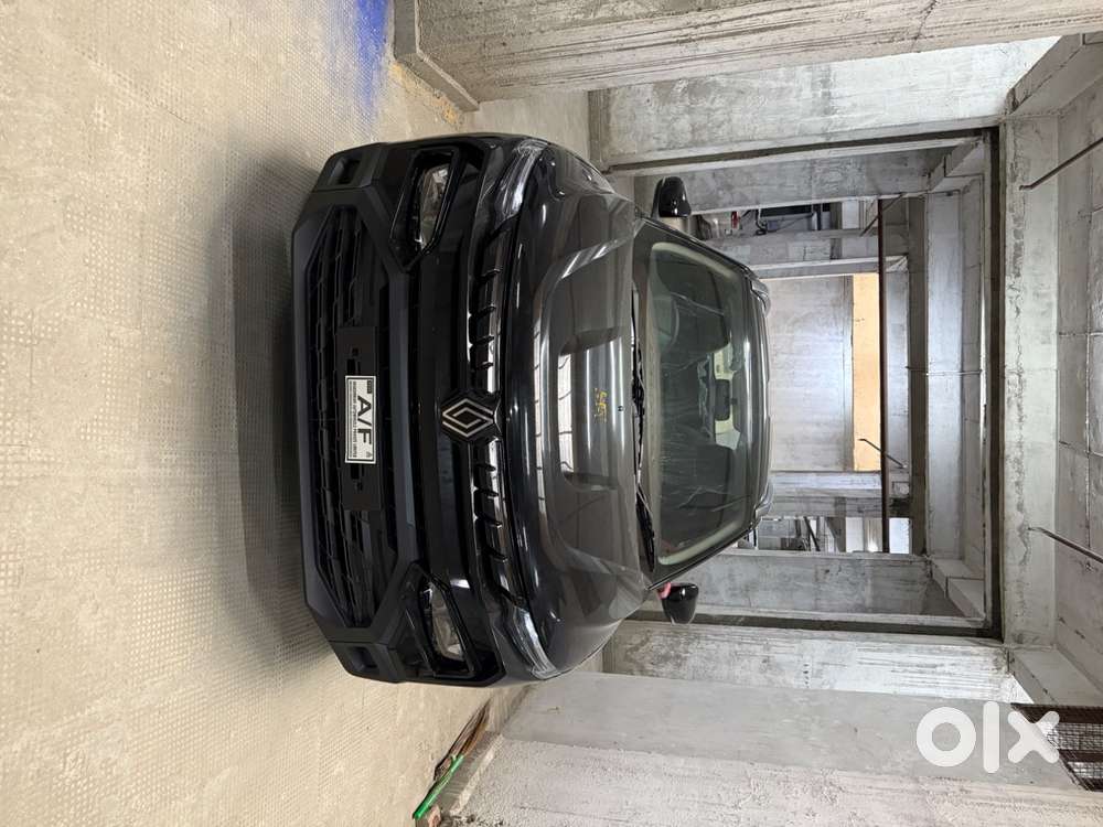 ​renault Kiger Black 2026 Petrol, 6 Days Old, Up-17, First Owner