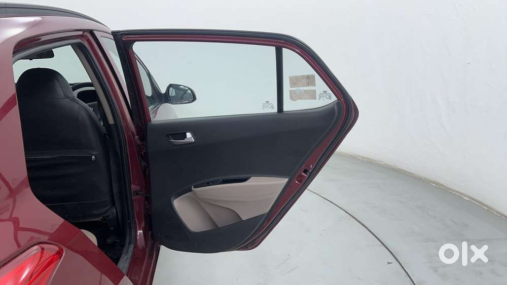Hyundai Grand I10 1.2 Kappa Sportz, 2016, Petrol