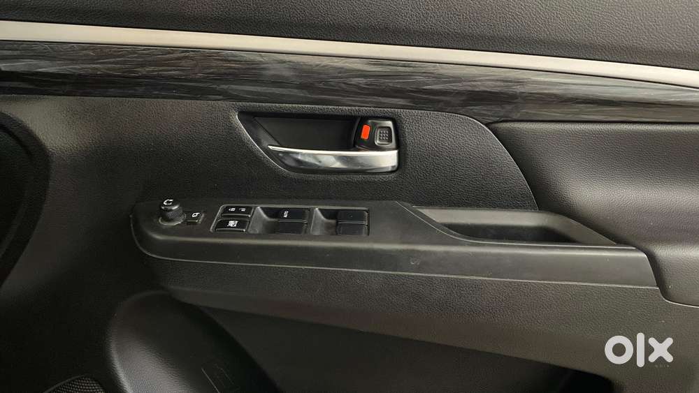 Maruti Suzuki Xl6 Zeta At, 2022, Petrol