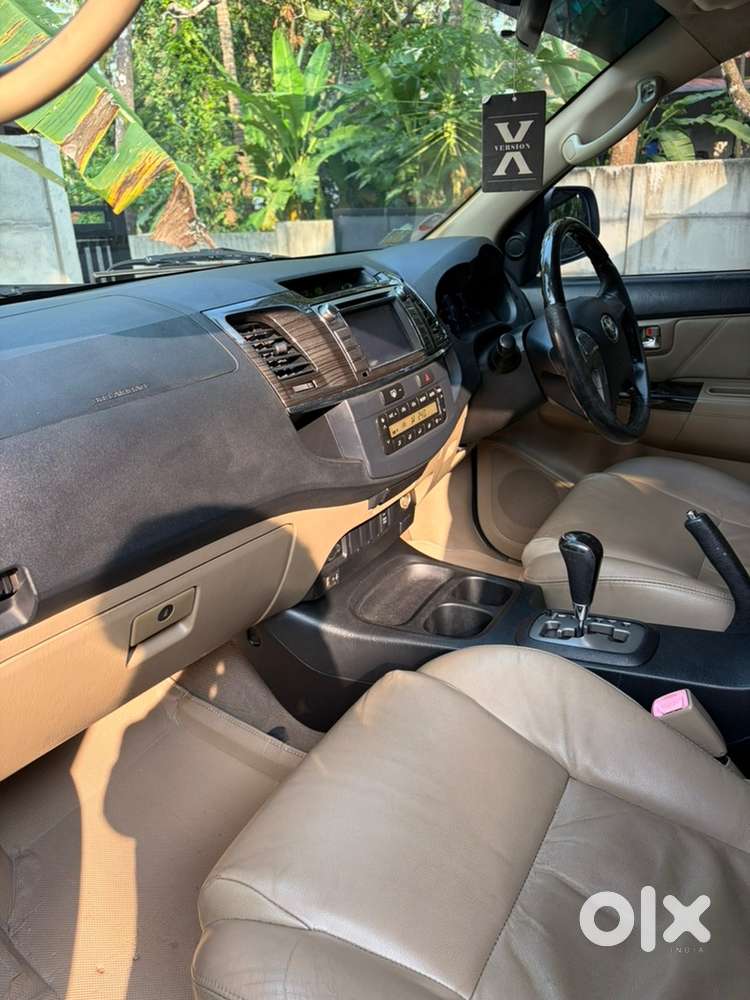 Toyota Fortuner Diesel 2014 At