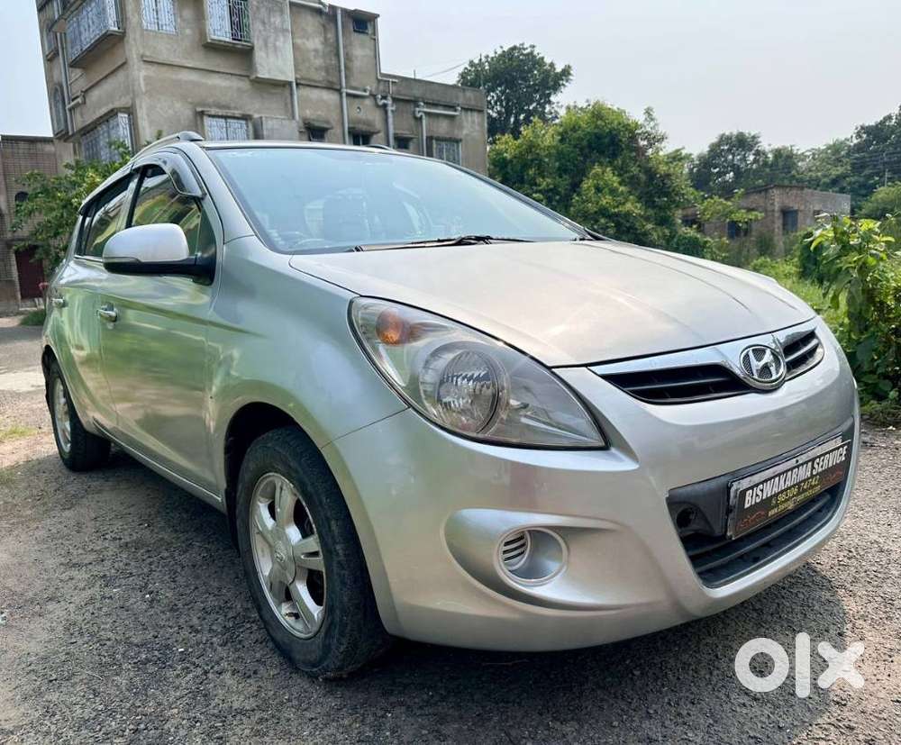 Hyundai I20 Sportz 1.2 Bs-iv, 2011, Petrol