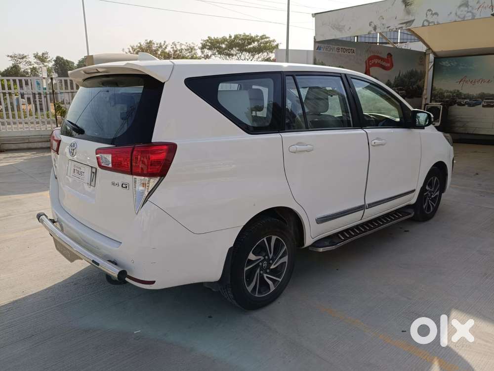 Toyota Innova Crysta 2.4 Gx Mt 8s, 2022, Diesel