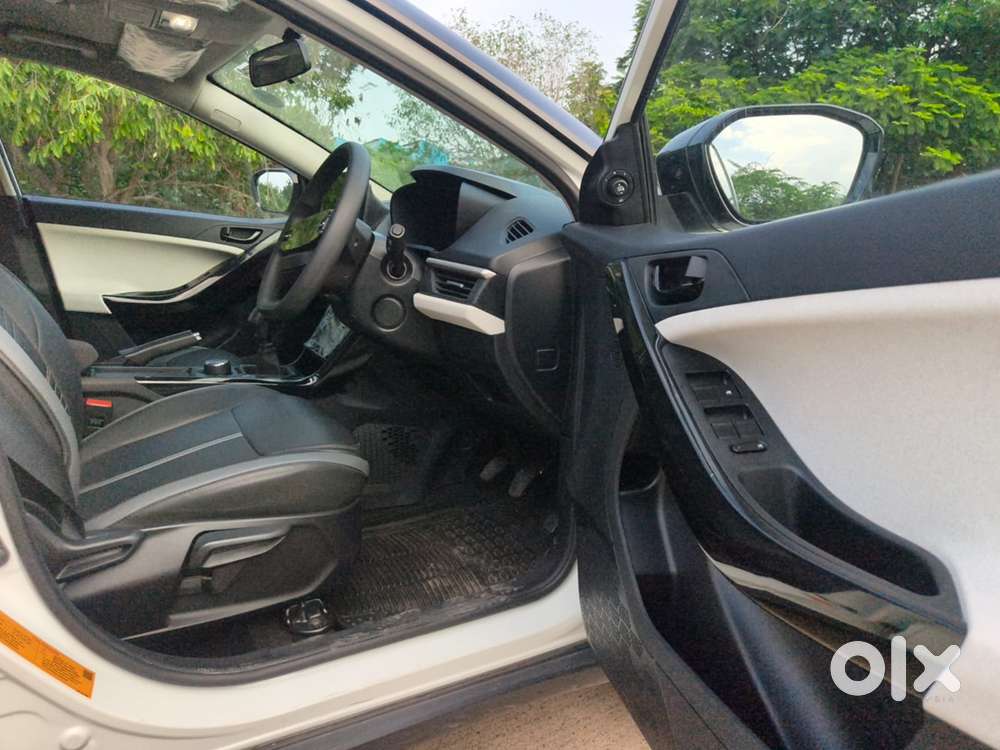 Tata Nexon Creative 1.5 Revotorq Diesel 6mt, 2025, Diesel
