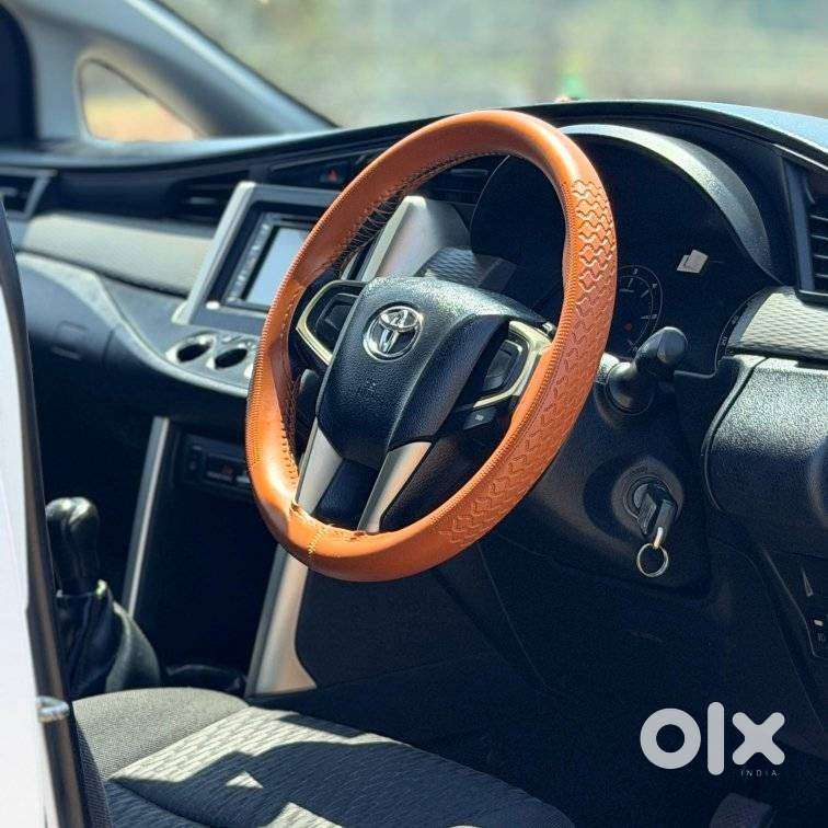 Toyota Innova Crysta 2.4 G Mt 8s, 2017, Diesel