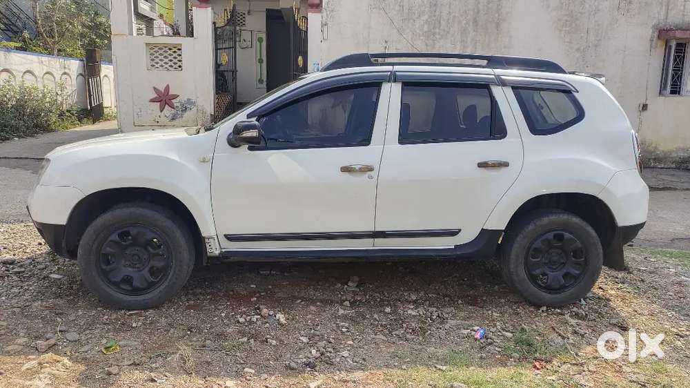 Renault Duster 2014 Diesel 64000 Km Driven