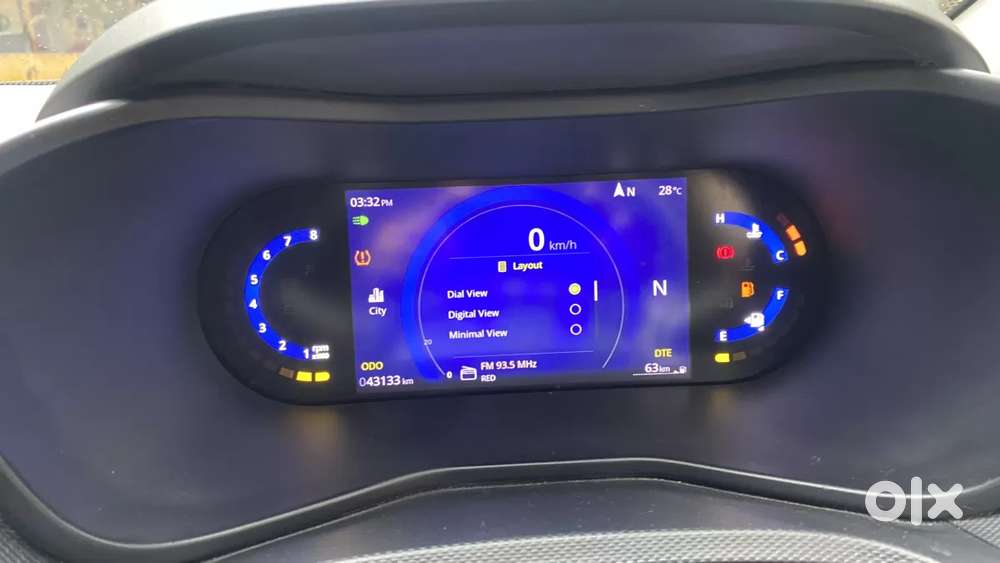 Tata Nexon Creative 1.2 Revotron Petrol 6 Amt Dt, 2023, Petrol
