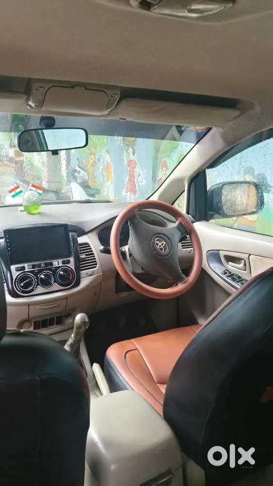 Toyota Innova Diesel 2011
