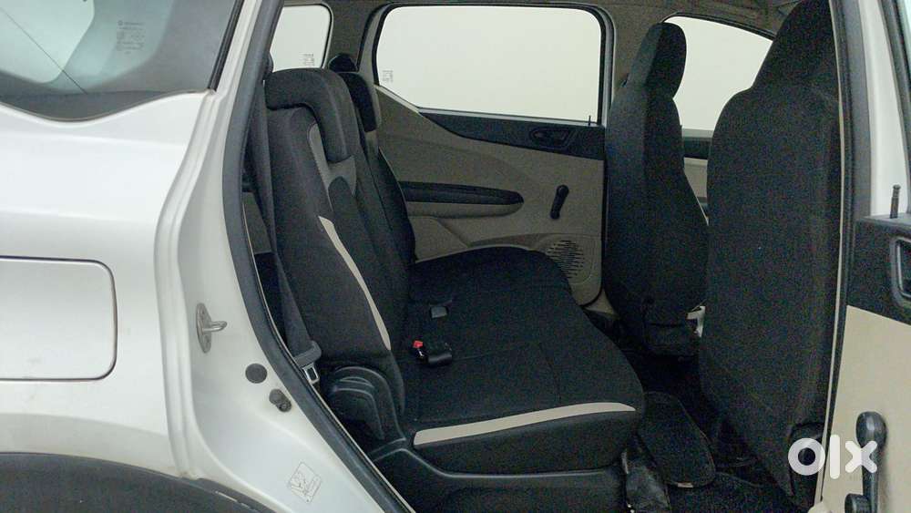 Renault Triber Rxl, 2024, Petrol