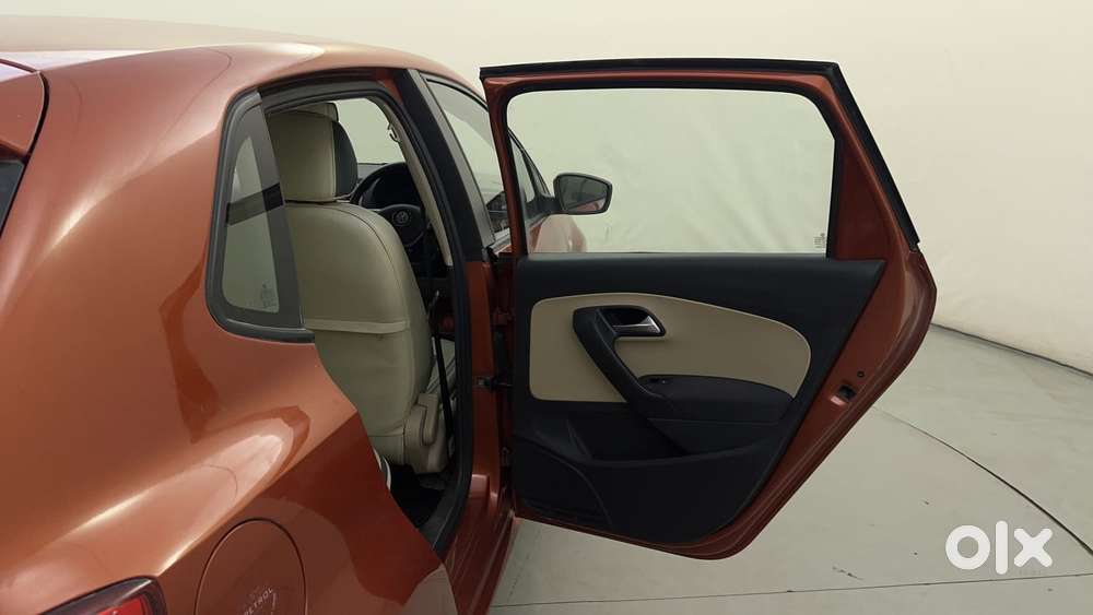 Volkswagen Polo 2009-2013 Petrol Highline 1.2l, 2014, Petrol