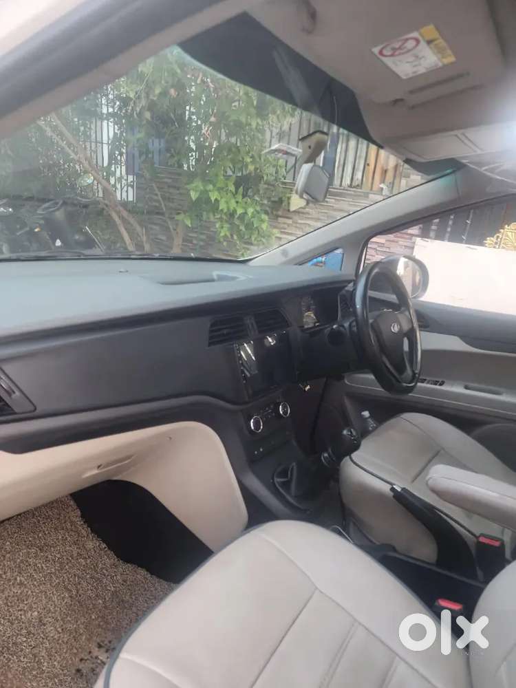 Mahindra Marazzo 2024