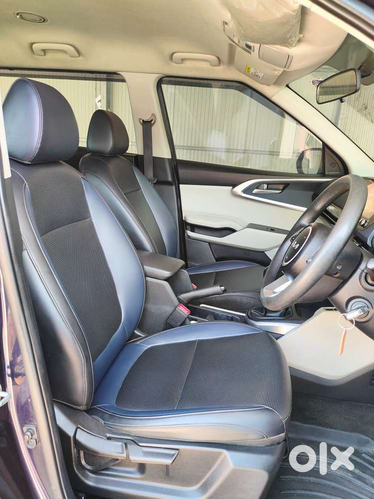 Kia Carens, 2024, Petrol