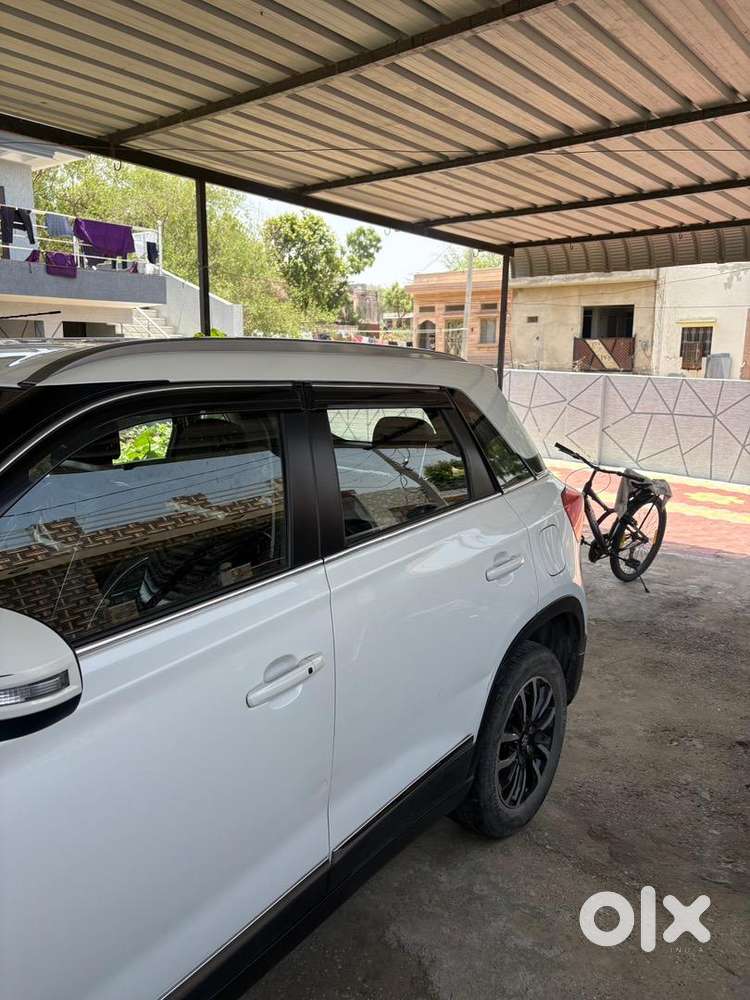 Brand New Condition Petrol Well Maintained 1st Owner