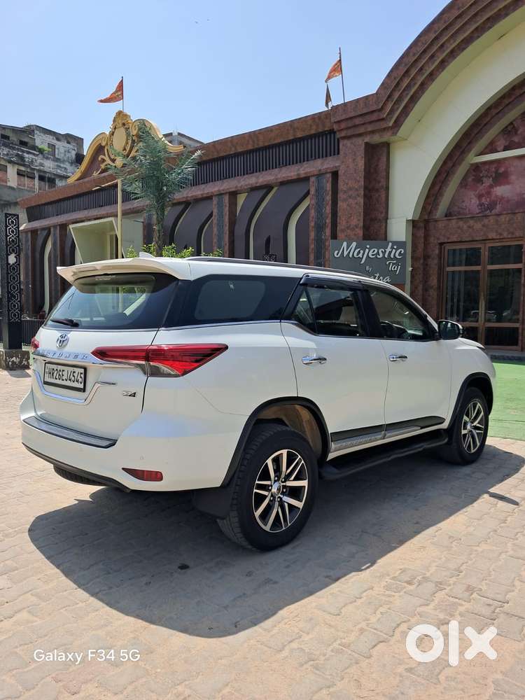 Toyota Fortuner 4x4 At 2.8 Diesel, 2021, Diesel