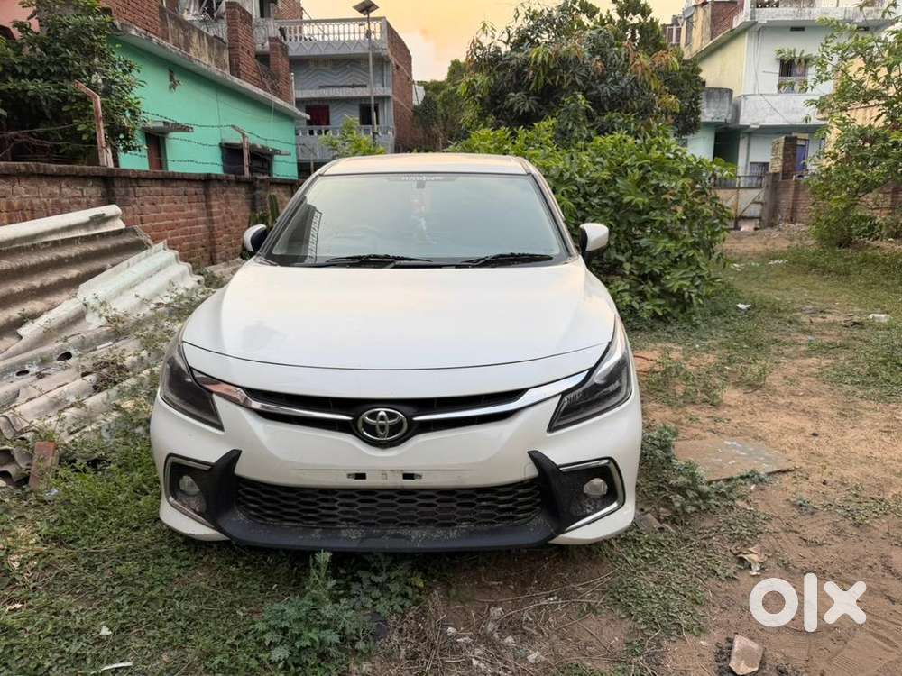 Toyota Glanza 2023 Petrol Well Maintained