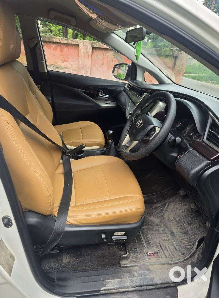 Toyota Innova Crysta 2.8 Gx At, 2018, Diesel