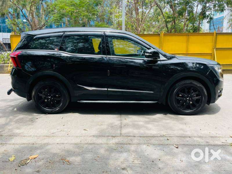 Mahindra Xuv700 2.0 Ax 7 Petrol At Luxury Pack Str, 2025, Petrol