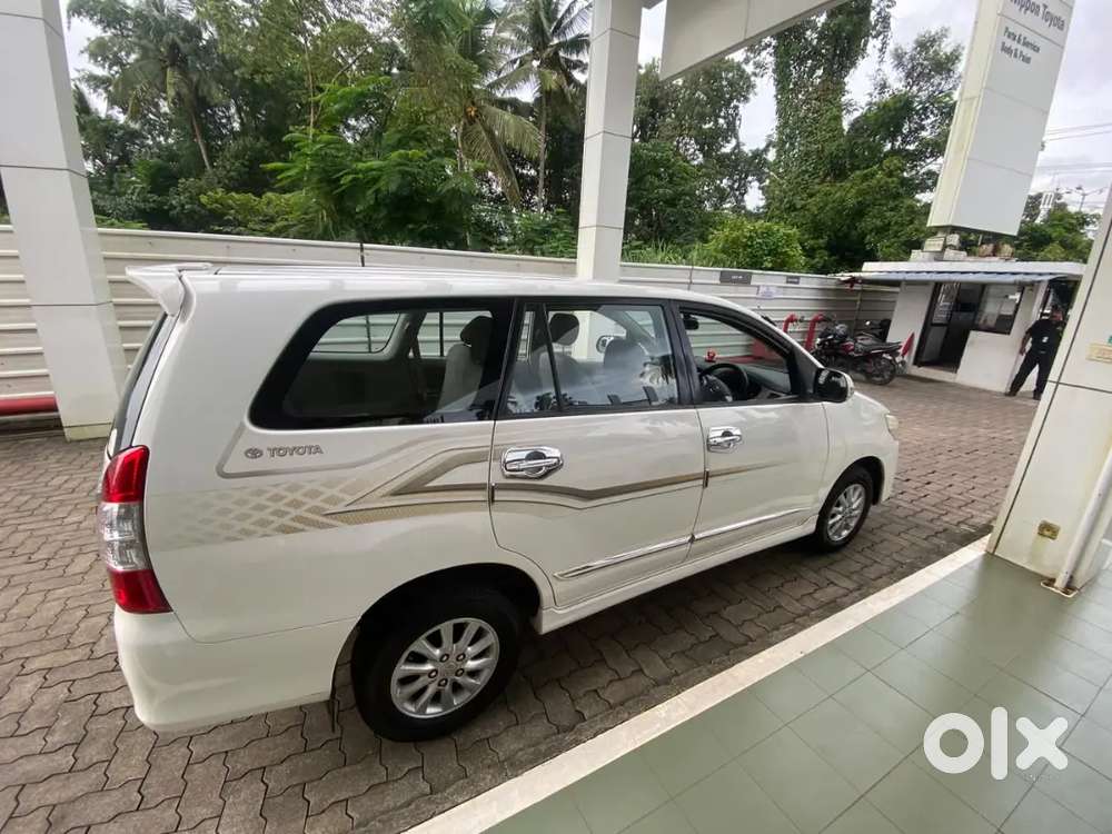 Toyota Innova Diesel 2.5 Z 2015