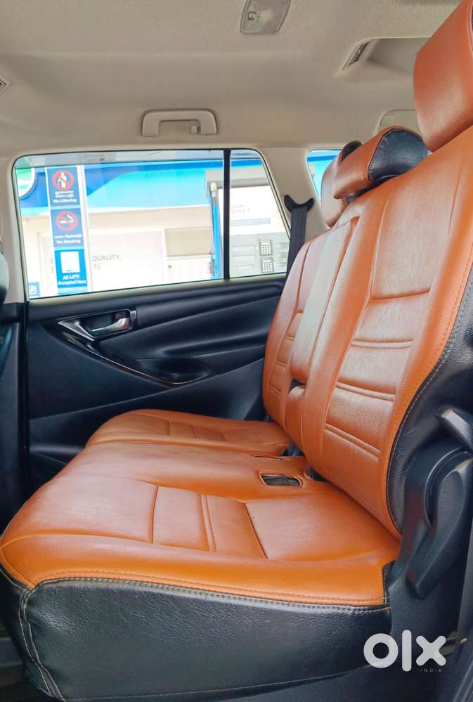 Toyota Innova Crysta [2020-ongoing] 2.4 Gx 8 Str, 2023, Diesel