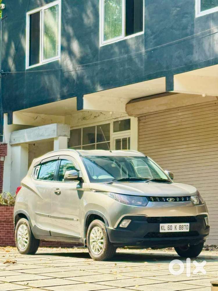 Mahindra Kuv 100 Mahindra-kuv-100-d75-k8, 2016, Petrol