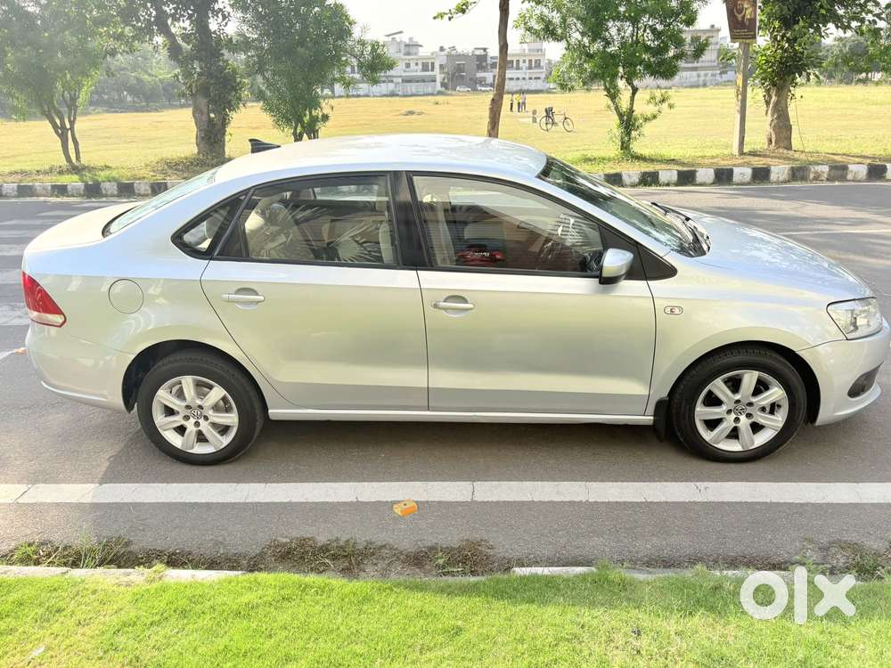 Volkswagen Vento 1.5 Highline Connect Edition, 2010, Petrol