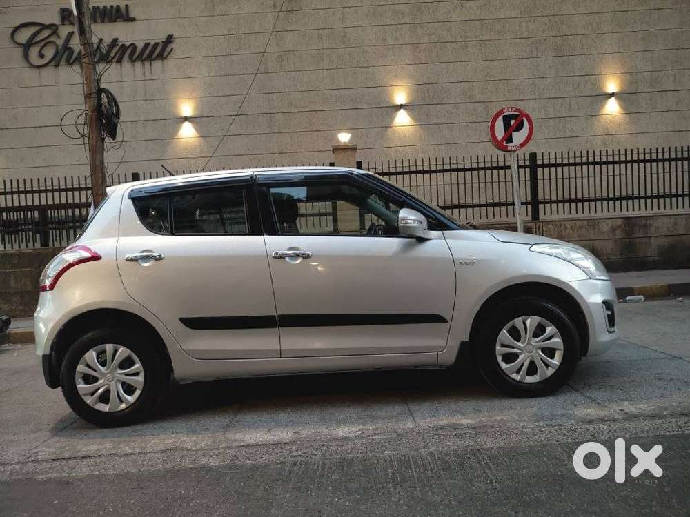 Maruti Suzuki Swift Vxi 1.2 Abs Bs-iv, 2017, Petrol