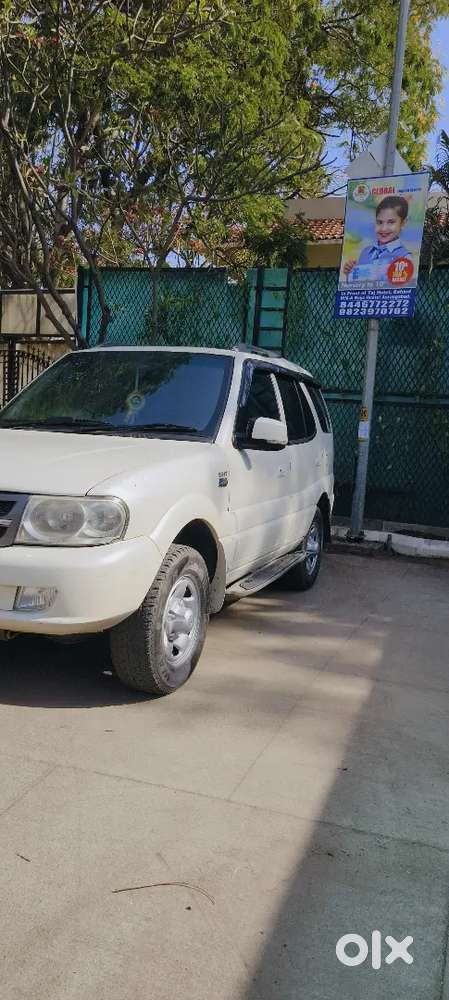 Tata Safari Dicor 2013