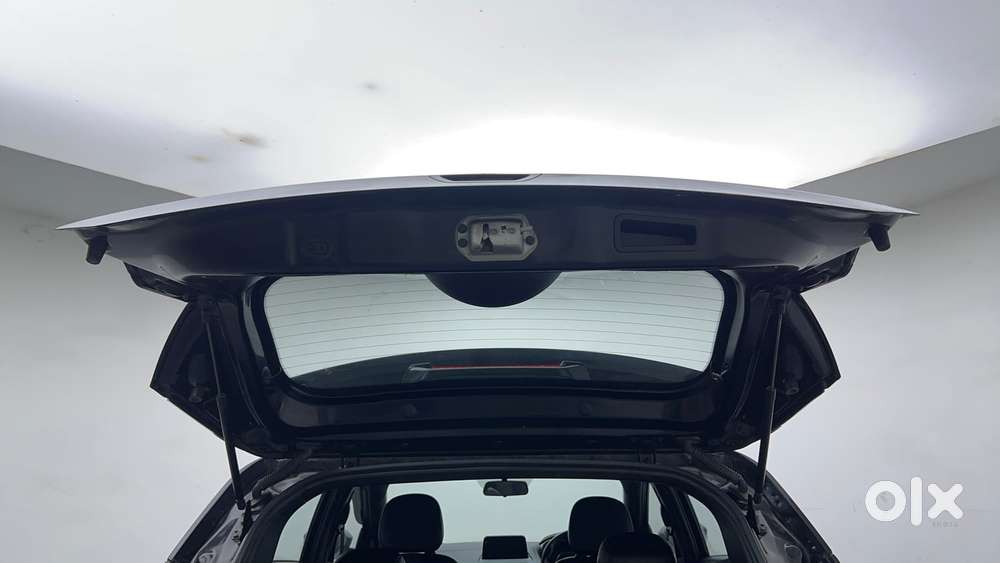 Tata Nexon 1.2 Revotron Xz Plus (l) Dark Edition, 2022, Petrol