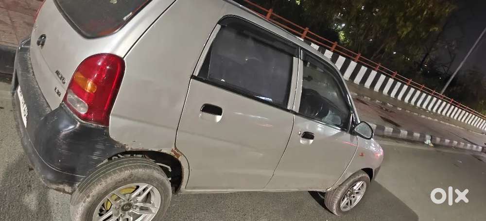 Maruti Suzuki 800 2011