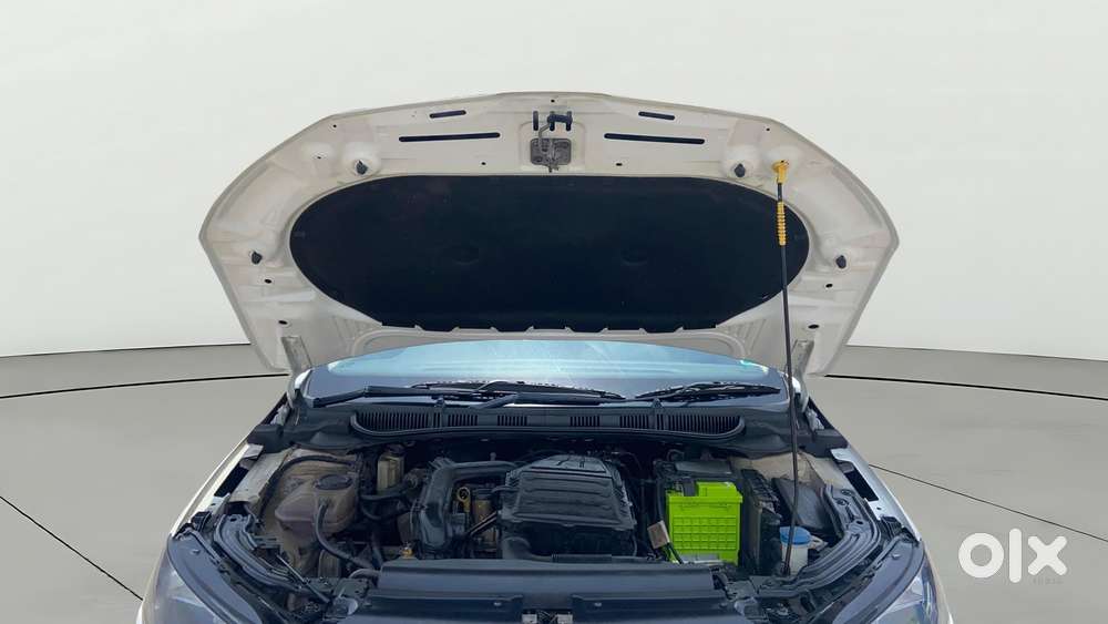 Skoda Slavia 1.0 Ambition Tsi At, 2023, Petrol