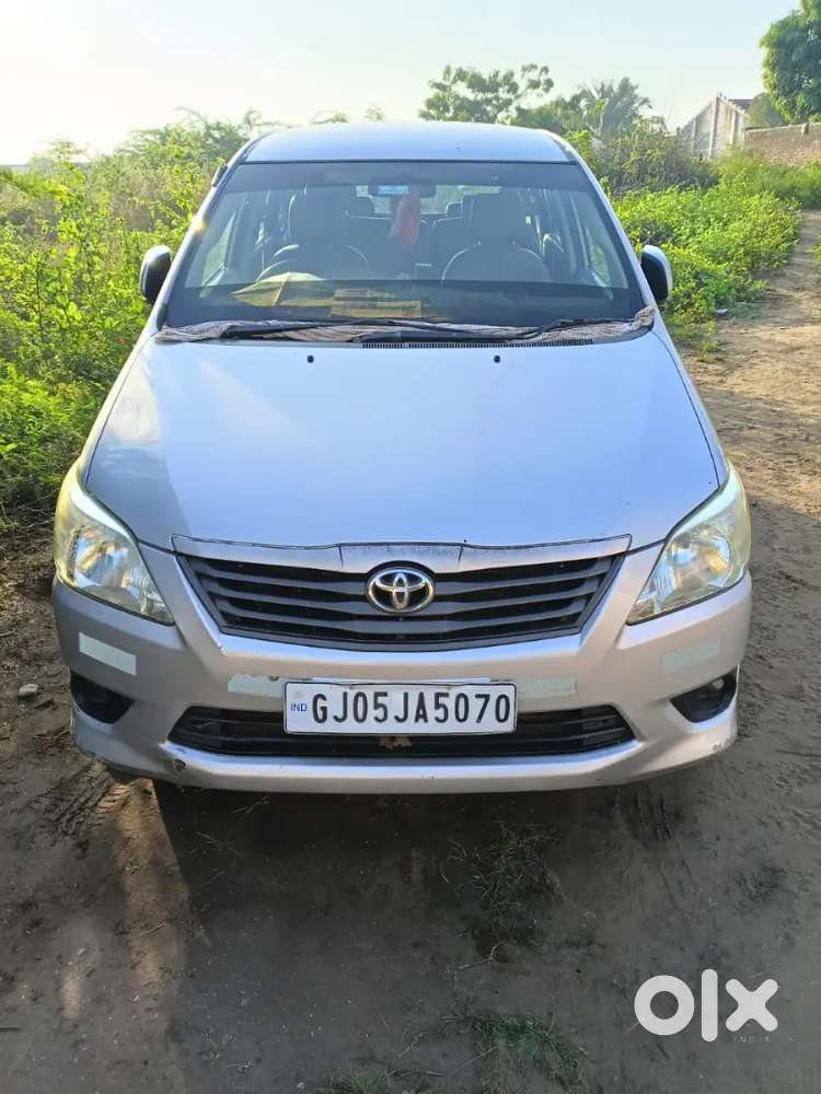 Toyota Innova 2012 Diesel Well Maintained