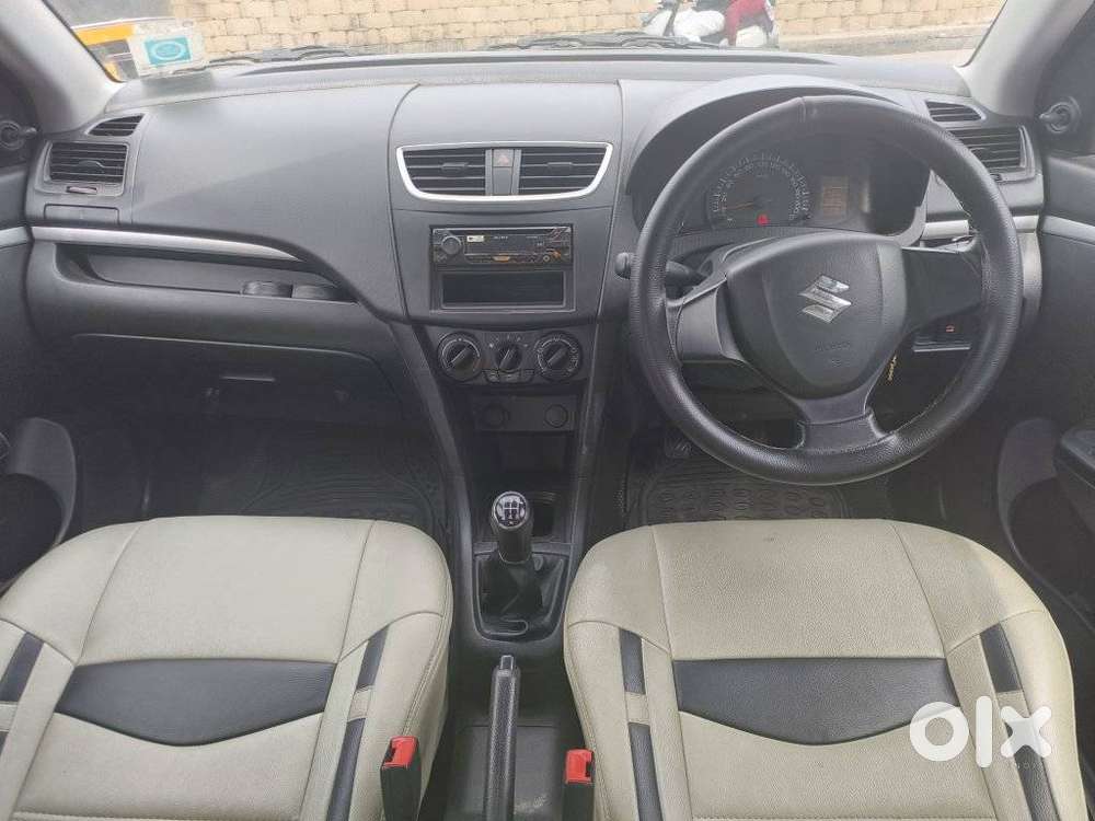 Maruti Suzuki Swift Lxi Option, 2017, Petrol