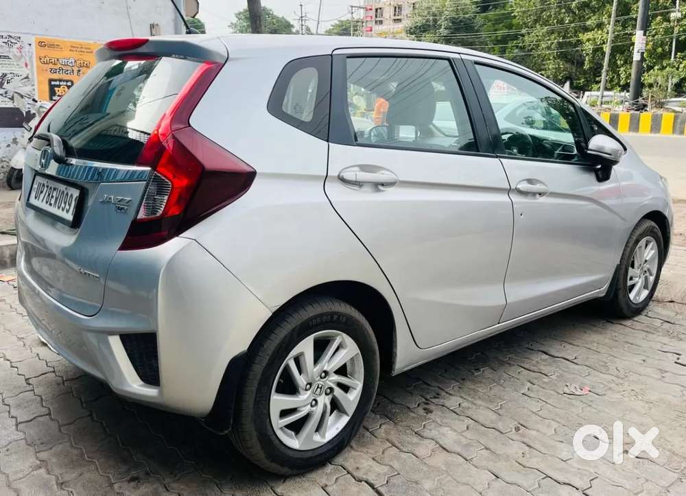Honda Jazz V Cvt, 2017, Petrol