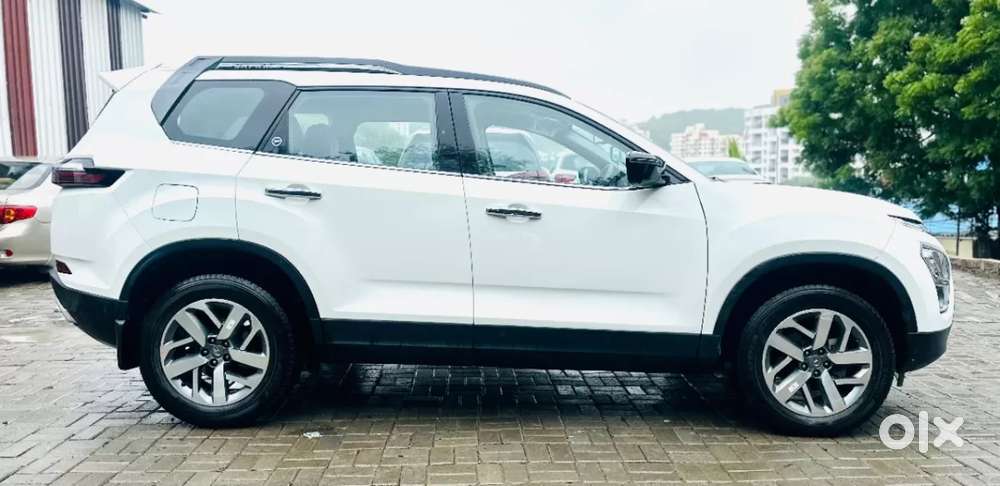 Tata Safari, 2023, Diesel
