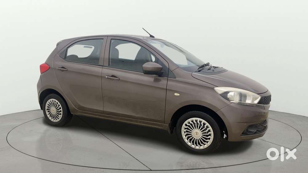 Tata Tiago 1.2 Revotron Xt, 2017, Petrol