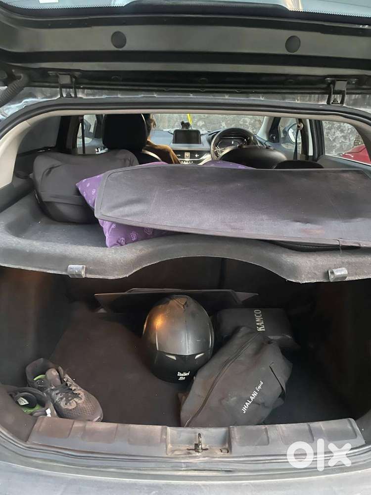 Automatic Diesel Engine, Sunroof, Cruise Control, Steering Control