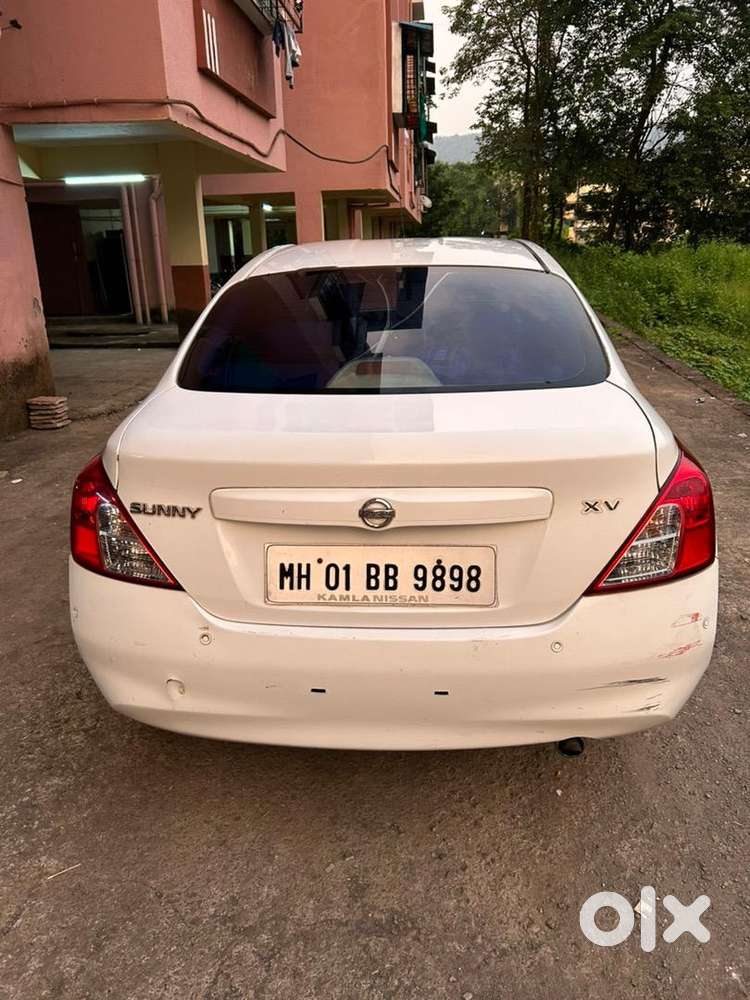 Nissan Sunny 2011 Petrol 890000 Km Driven