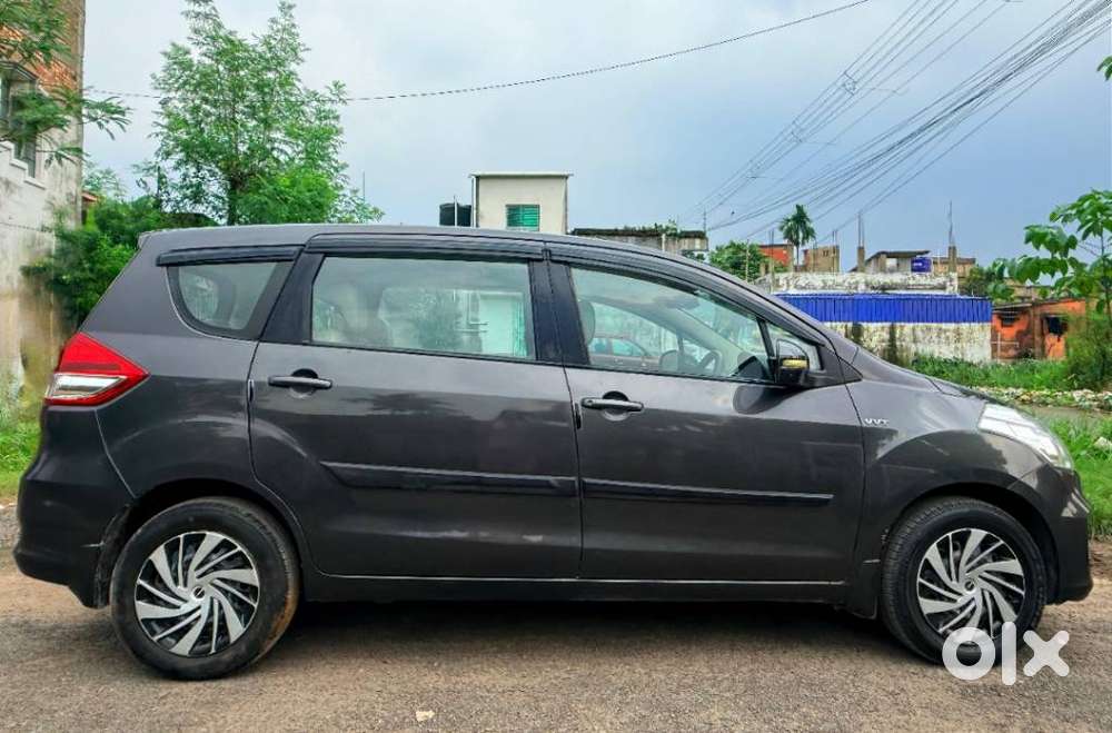 Maruti Suzuki Ertiga Vxi Shvs, 2016, Petrol