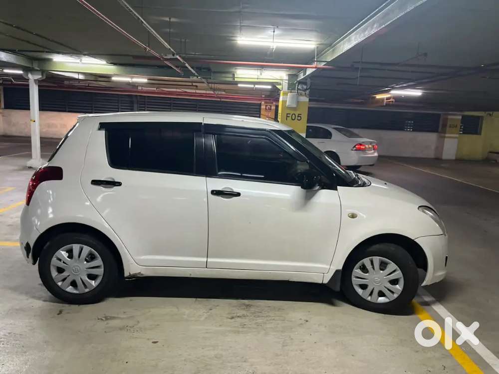 Swift Maruti Suzuki Vxi 2007 Petrol